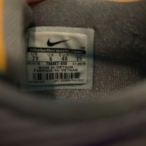 Nike Kevin Durant Big Boy Sneaker 7Y - Picture 4 of 5